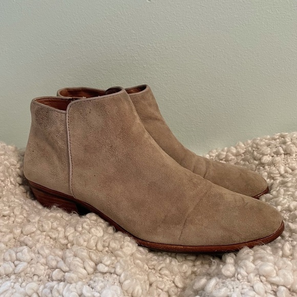 SAM Edelman Suede Petty Booties Putty Taupe 8.5 - Picture 1 of 8